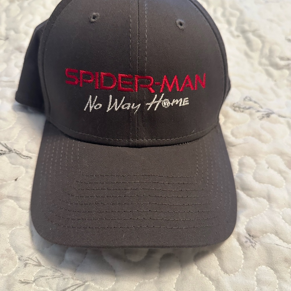 Spider-Man: No Way Home (2021) Official Marvel Studios Cast & Crew Wrap Gift Hat